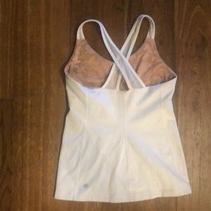 Lululemon White Tank with shelf bra Size 8